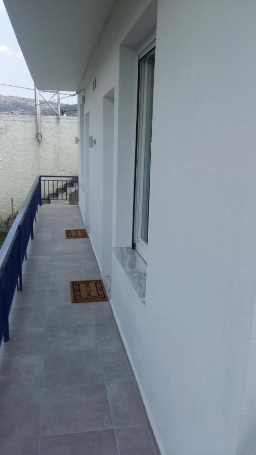 פוטוס Rilassunte Luxury Apartments מראה חיצוני תמונה