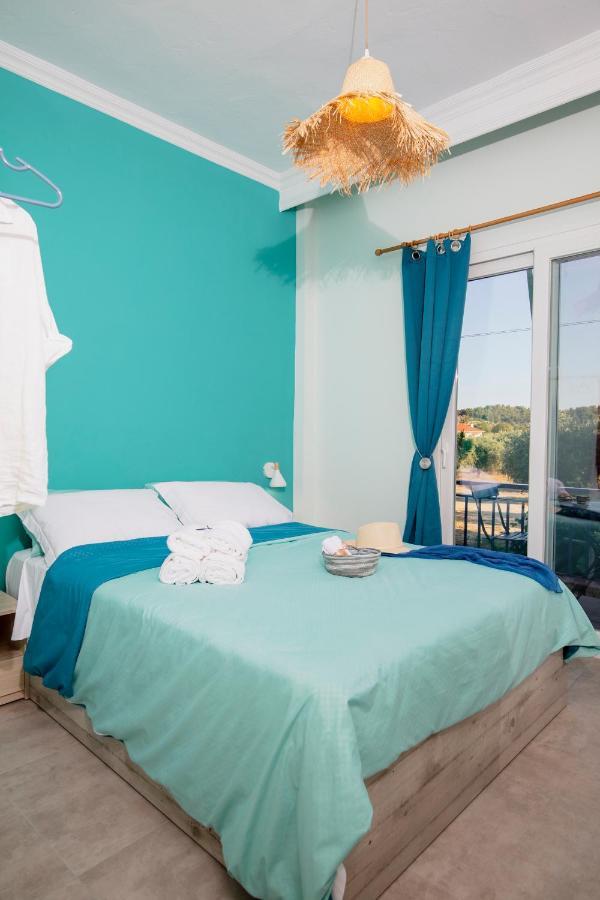 פוטוס Rilassunte Luxury Apartments מראה חיצוני תמונה