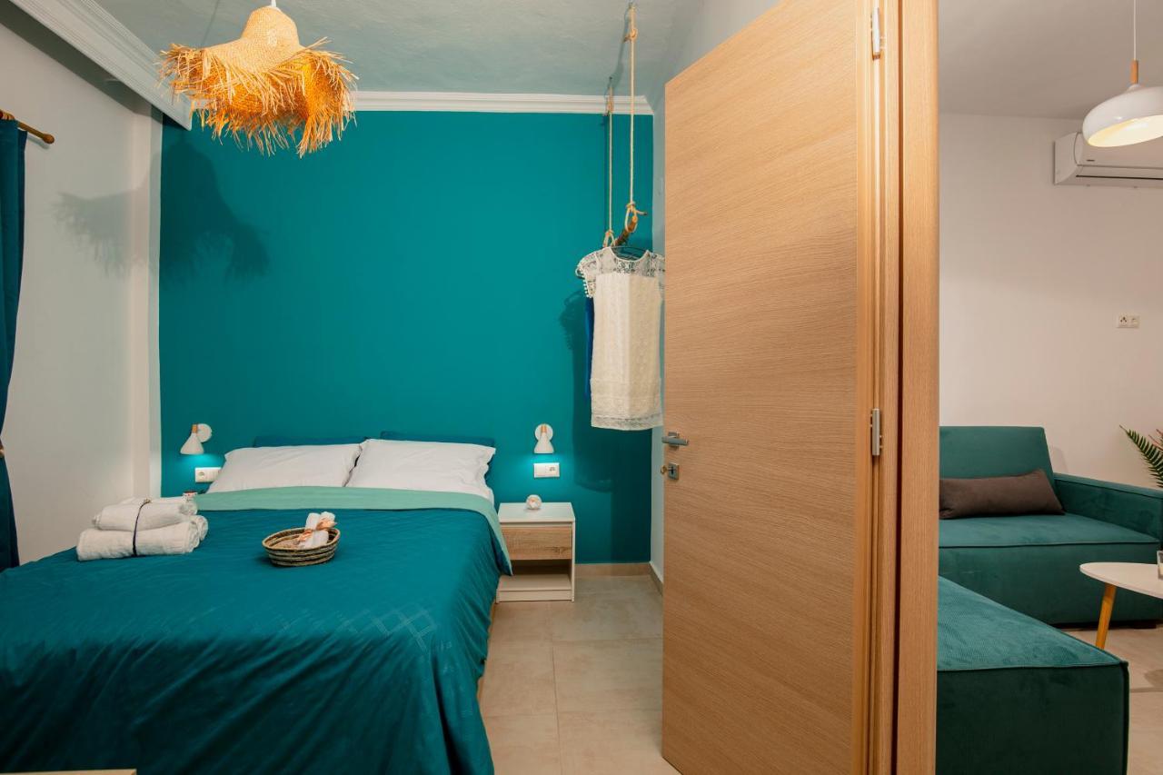 פוטוס Rilassunte Luxury Apartments מראה חיצוני תמונה