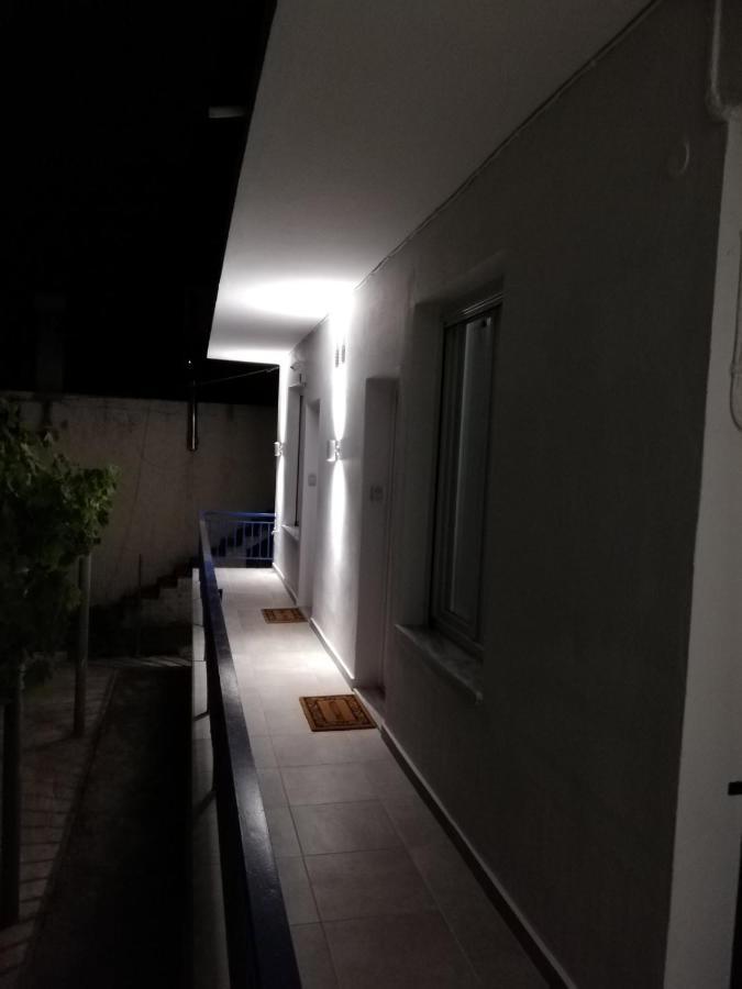 פוטוס Rilassunte Luxury Apartments מראה חיצוני תמונה