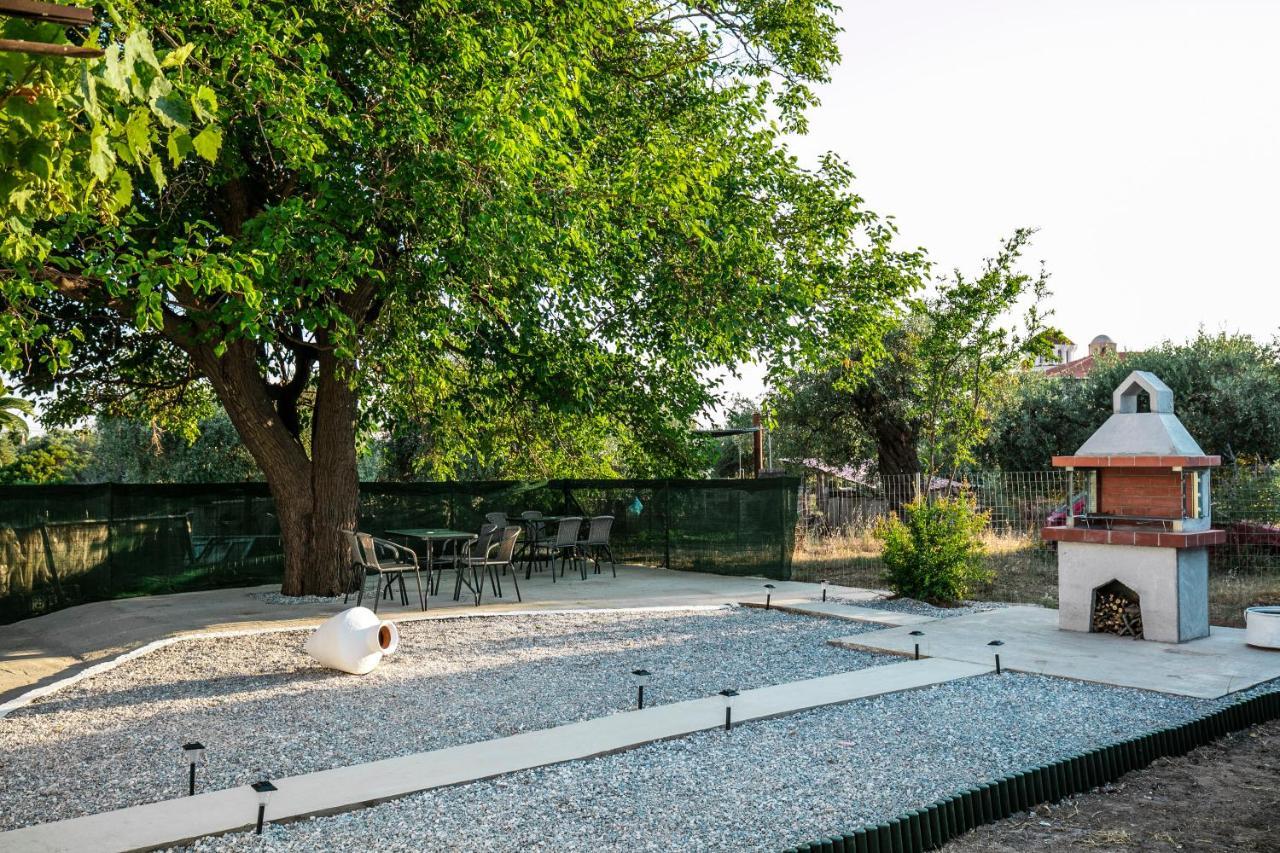 פוטוס Rilassunte Luxury Apartments מראה חיצוני תמונה